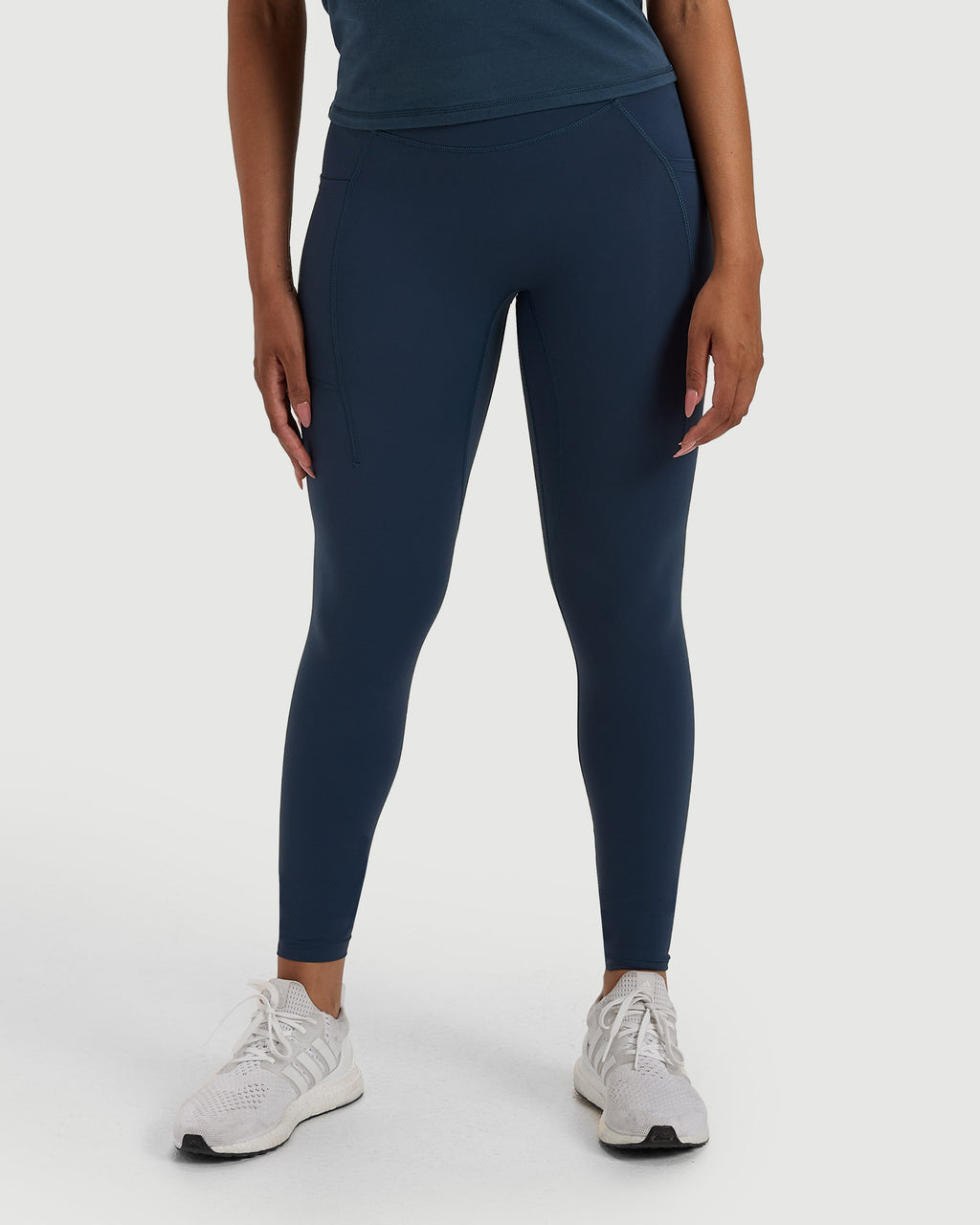 Endura-Train™ Pocket Legging - Midnight Navy