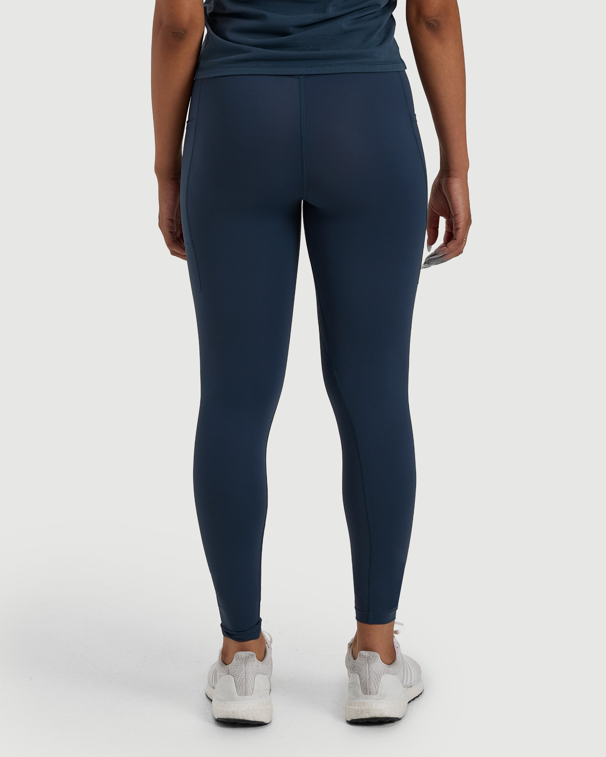 Endura-Train™ Pocket Legging - Midnight Navy