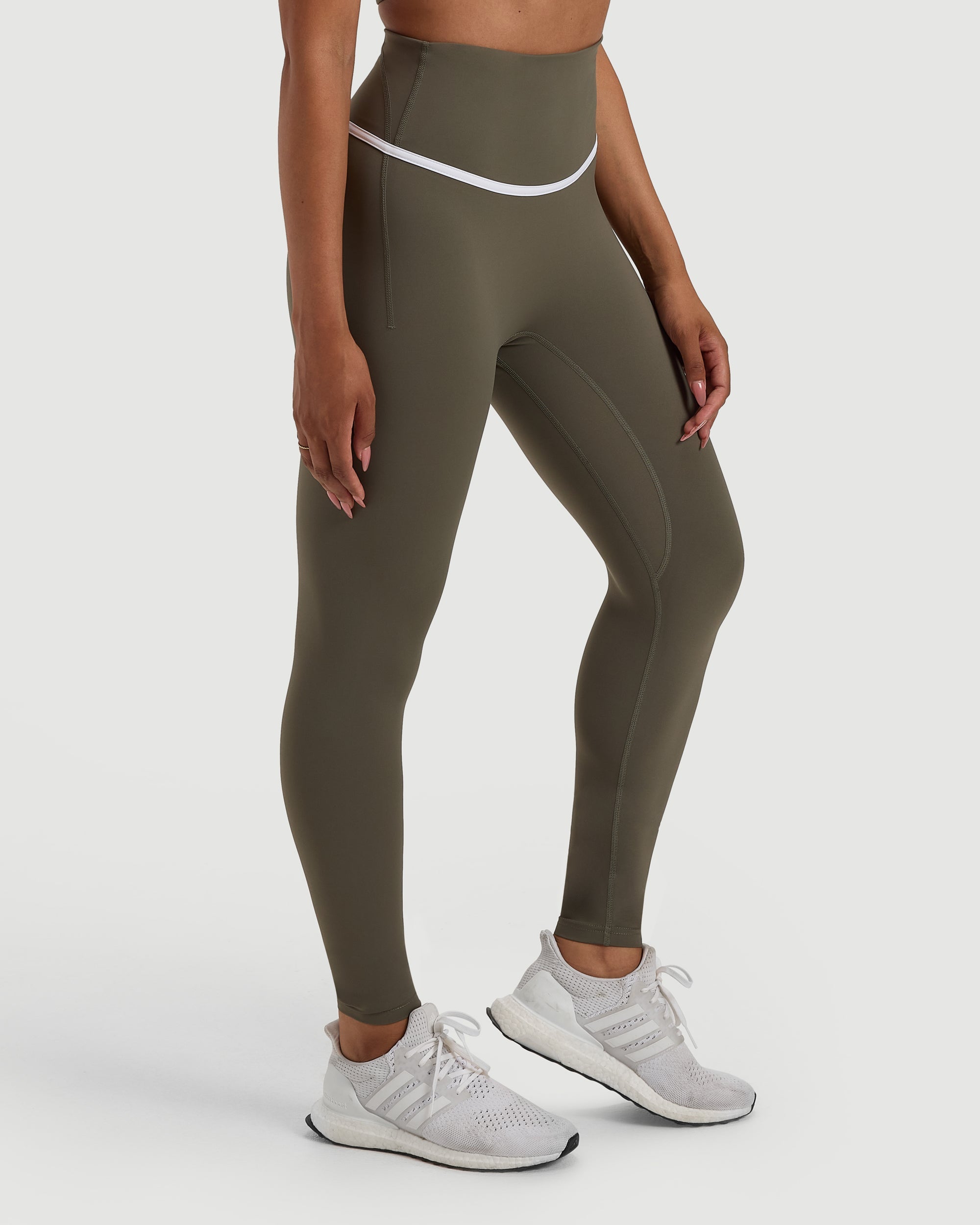 Endura-Train™ Contrast Legging - Sage