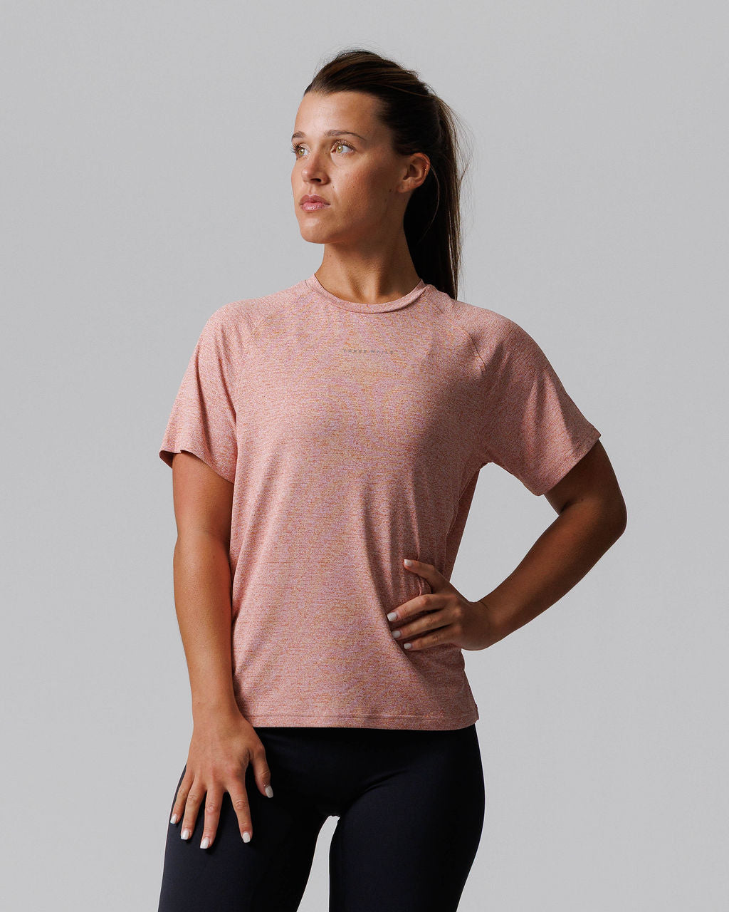 Women's Aion-Lite™ Relaxed Tee - Desert Sun Marl